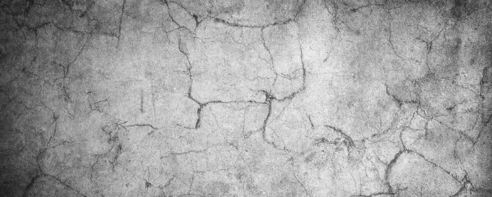 Hhairline cracking Hairline cracking